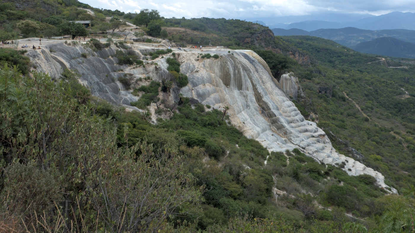 Oaxaca: Hierve el Agua, Mitla and Santa María del Tule